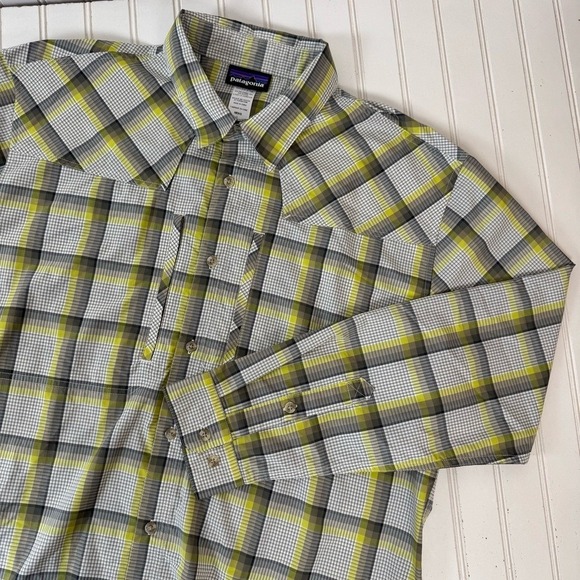 Patagonia Other - Patagonia Men Shirt Large Plaid Long Sun Stretch Pockets Long Sleeve Fishing